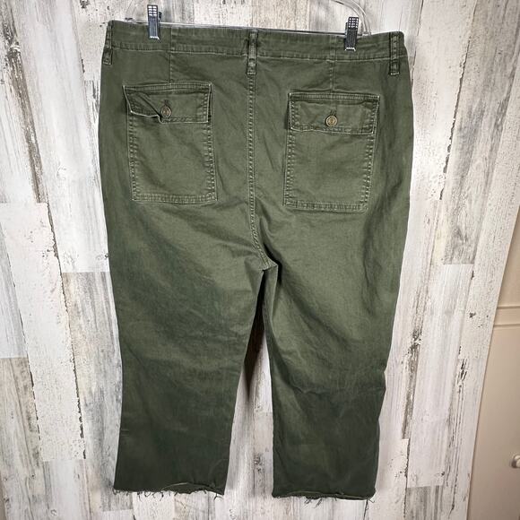 FRAME Wide Leg Button Fly Jeans – Olive Green – Size 34 – Pockets – MSRP $258 - Picture 2 of 7